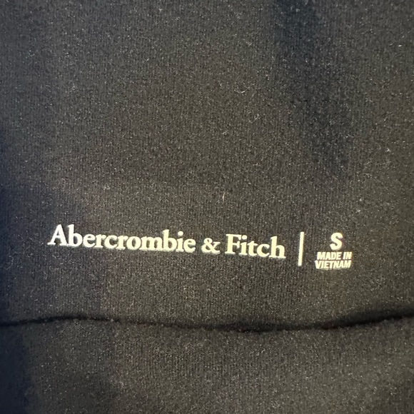 Abercrombie & Fitch Split Hem Yoga Pants - Picture 7 of 7